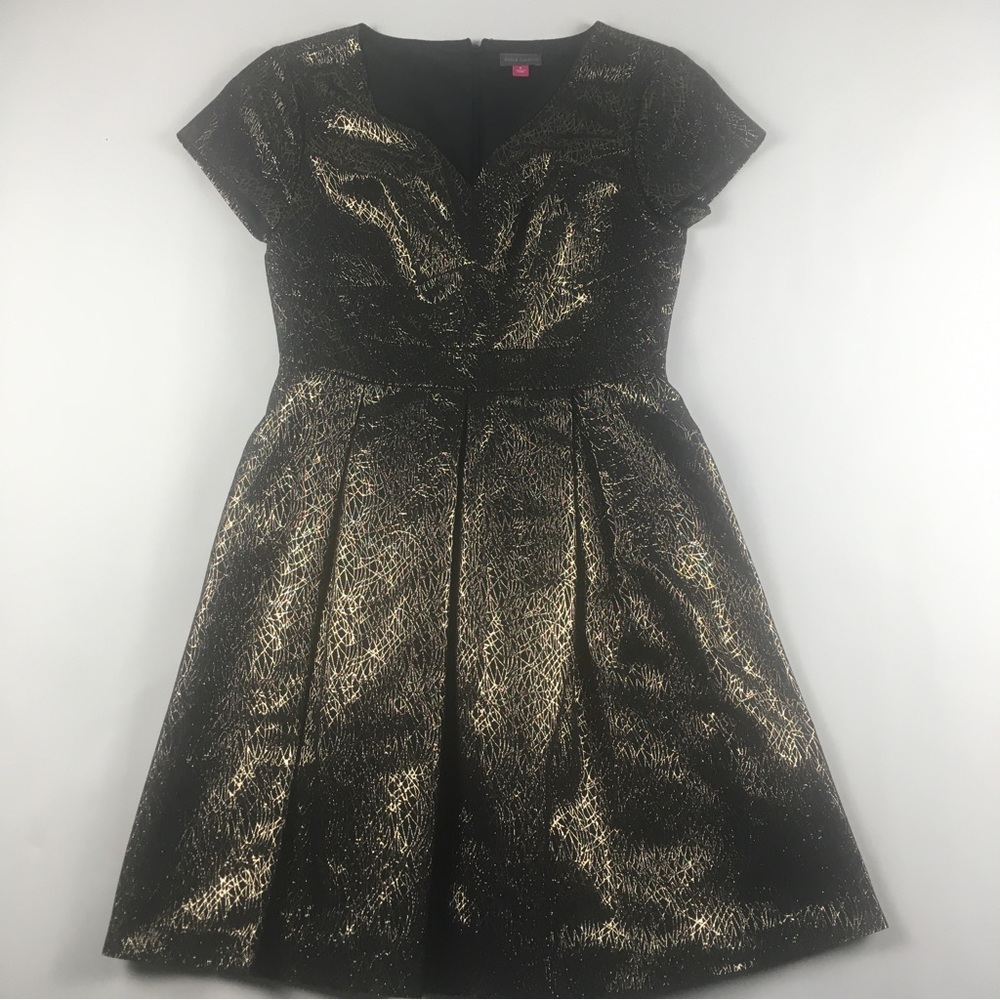 Vince Camuto gold and black metallic dress size 6